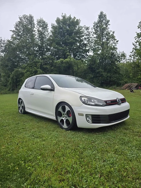 2011 Volkswagen GTI Mk6 - Image 5 of 11