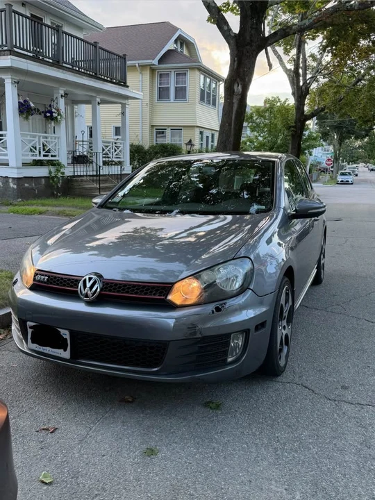 2011 Volkswagen GTI Mk6 - Image 2 of 4