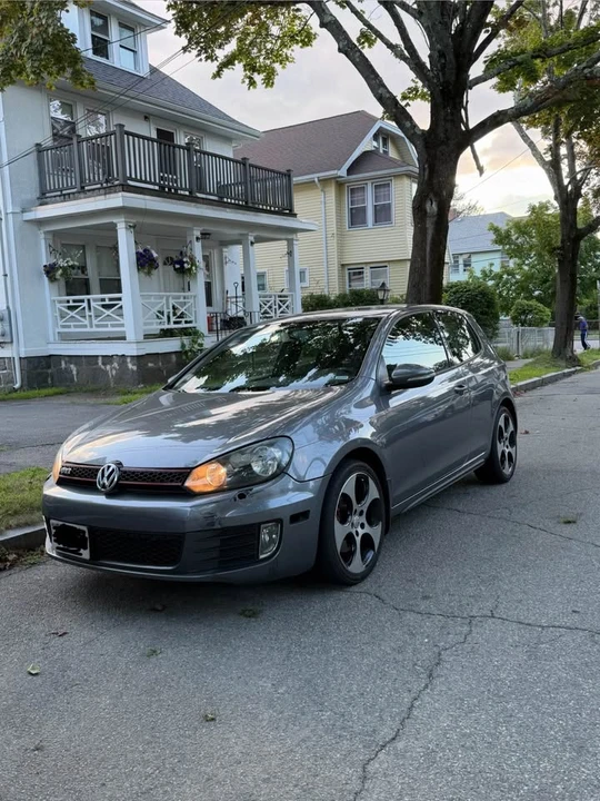 2011 Volkswagen GTI Mk6 - Image 3 of 4