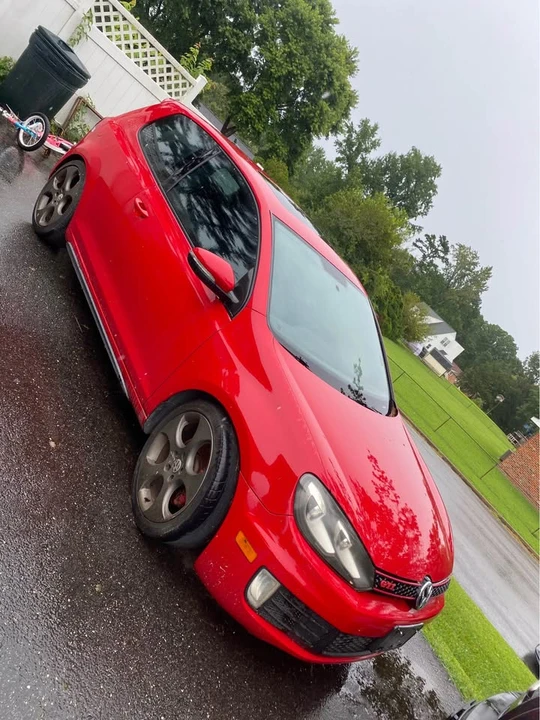 2011 Volkswagen GTI Mk6 - Image 8 of 9