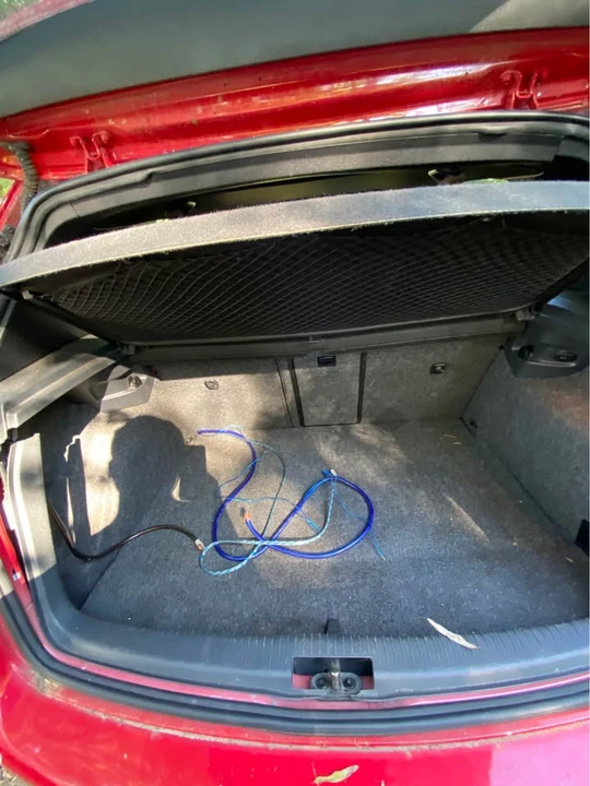 2011 Volkswagen GTI Mk6 - Image 2 of 9