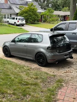 2011 Volkswagen Golf GTI SE Hatchback Coupe 2D