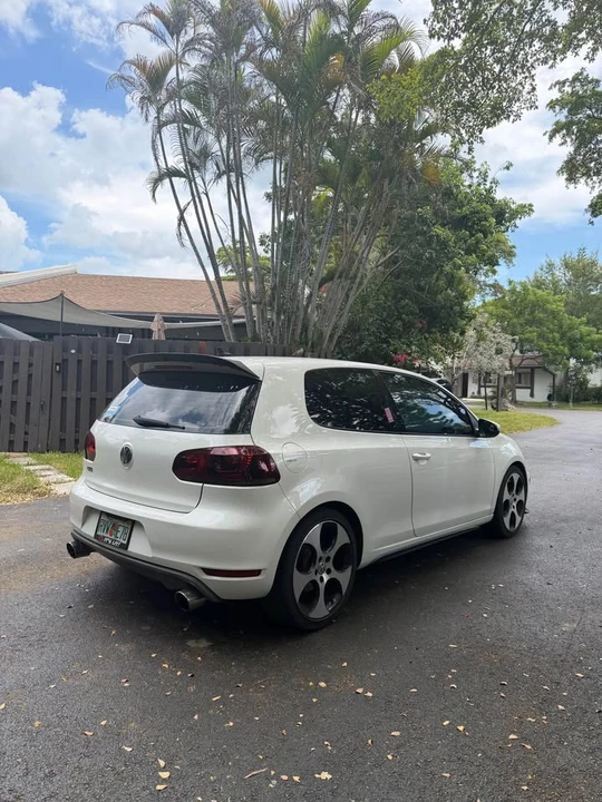 2011 Volkswagen GTI Mk6 - Image 6 of 17