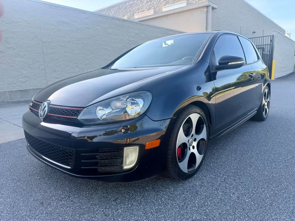 2011 Volkswagen GTI Mk6 - Image 2 of 17