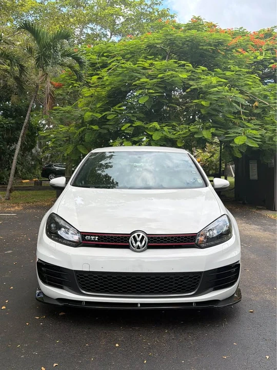 2011 Volkswagen GTI Mk6 - Image 3 of 17