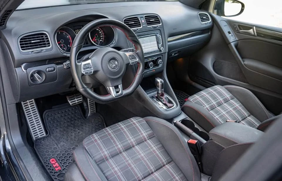 2011 Volkswagen GTI Mk6 - Image 5 of 8