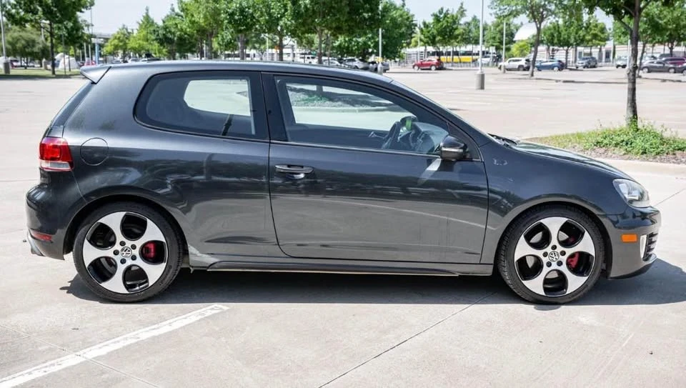 2011 Volkswagen GTI Mk6 - Image 8 of 8