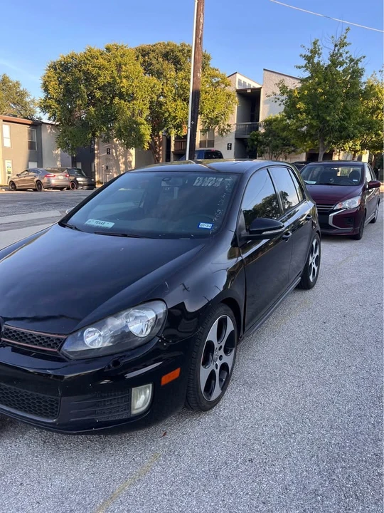 2011 Volkswagen GTI Mk6 - Image 2 of 12