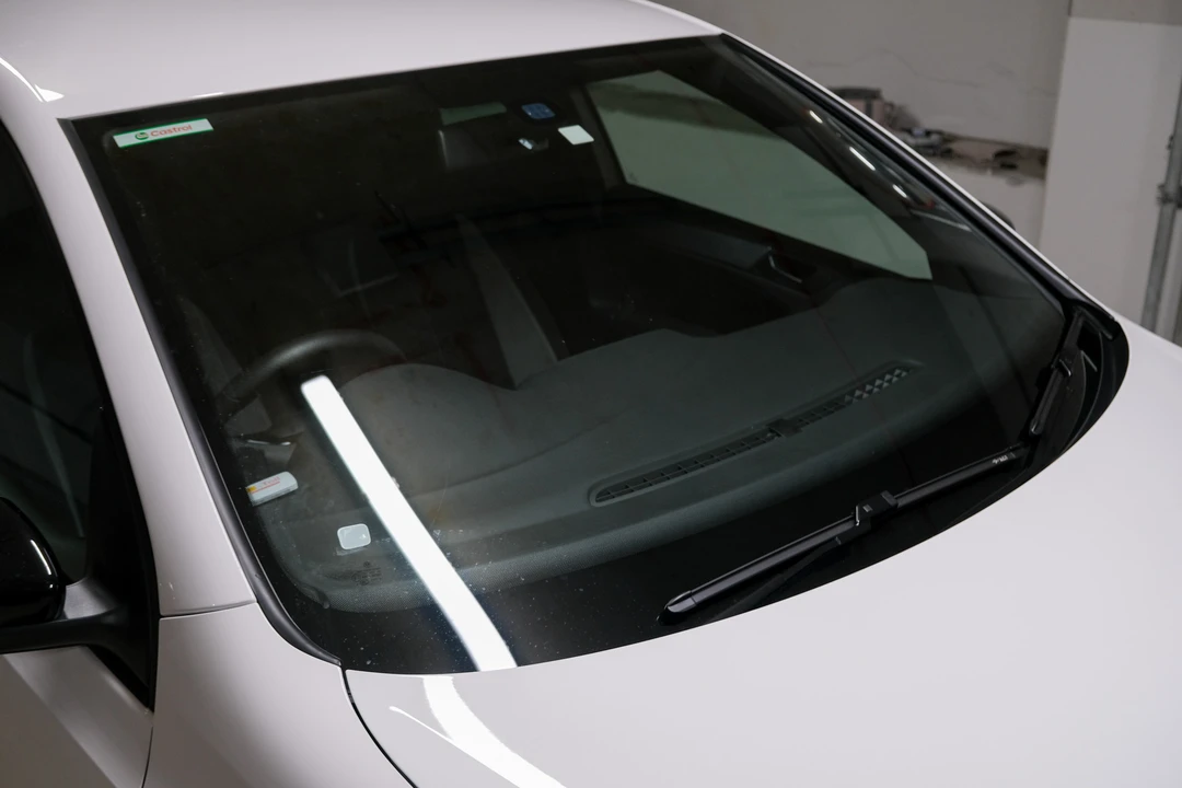 2011 Volkswagen Golf R Mk6 - Image 10 of 31