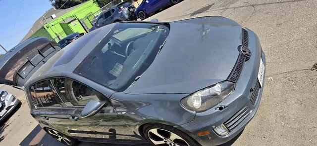 2011 Volkswagen GTI 1.8T Hatchback Coupe 2D