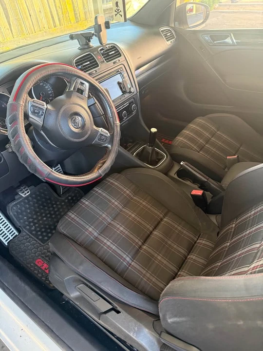 2011 Volkswagen GTI Mk6 - Image 14 of 20