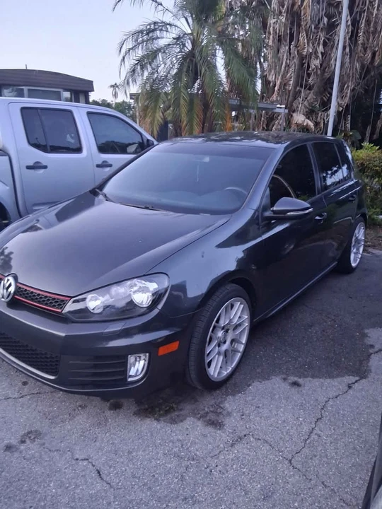 2011 Volkswagen GTI Mk6 - Image 2 of 4