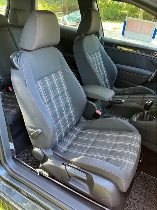 2011 Volkswagen GTI Mk6 - Image 11 of 16