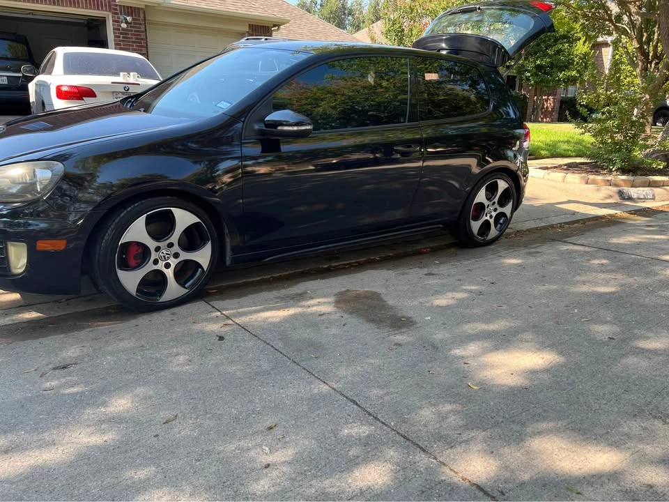 2011 Volkswagen GTI Mk6 - Image 9 of 10
