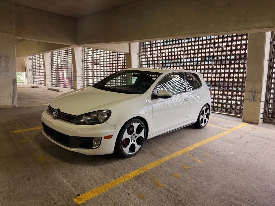 2011 Volkswagen GTI Mk6 - Image 4 of 16