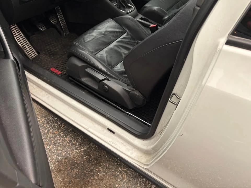 2011 Volkswagen GTI Mk6 - Image 11 of 15