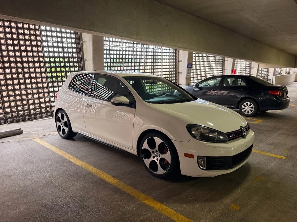 2011 Volkswagen GTI Mk6 - Image 3 of 16