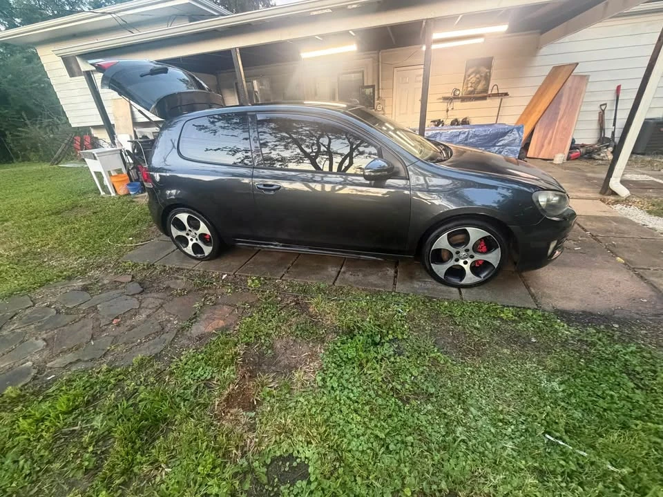 2011 Volkswagen GTI Mk6 - Image 2 of 10