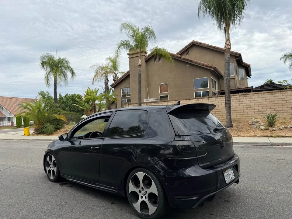 2011 Volkswagen GTI Mk6 - Image 8 of 11