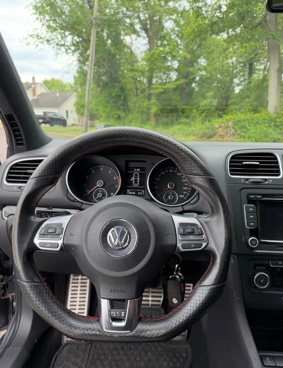 2011 Volkswagen GTI Mk6 - Image 4 of 10
