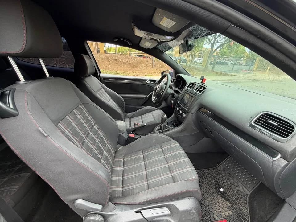 2011 Volkswagen GTI Mk6 - Image 11 of 11
