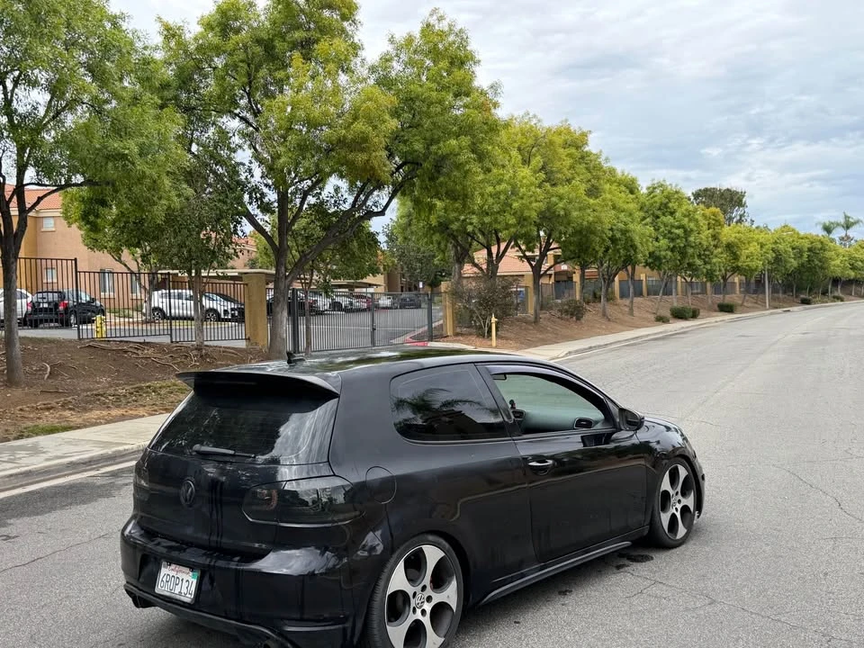 2011 Volkswagen GTI Mk6 - Image 6 of 11