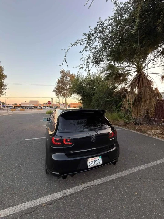 2011 Volkswagen GTI Mk6 - Image 8 of 11