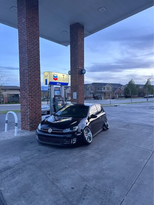 2011 Volkswagen GTI Mk6 - Image 8 of 12
