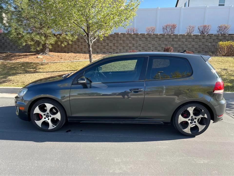 2011 Volkswagen GTI Mk6 - Image 2 of 10