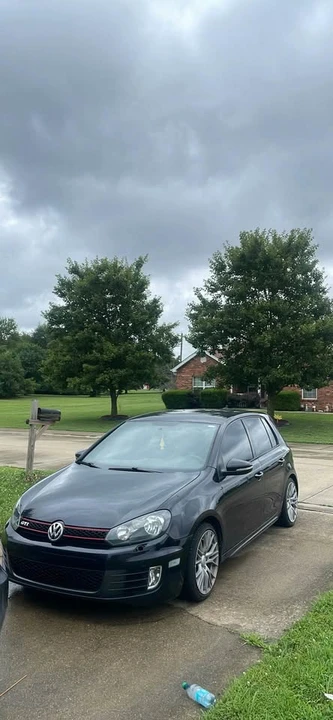 2011 Volkswagen GTI Mk6 - Image 2 of 12