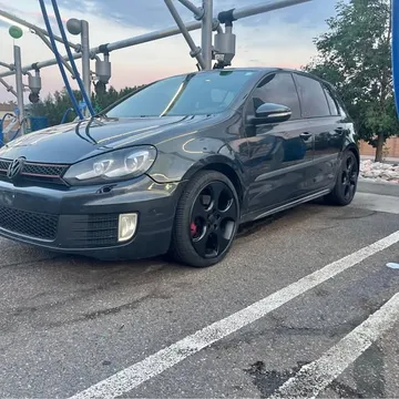2011 Volkswagen GTI 2.0T Hatchback