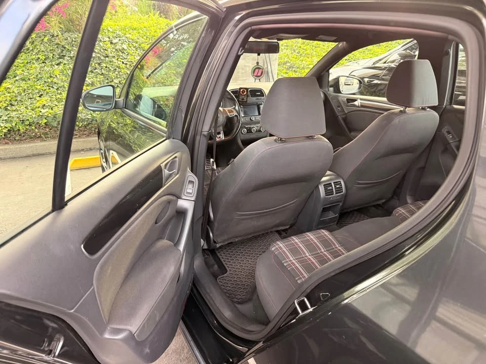2011 Volkswagen GTI Mk6 - Image 7 of 11
