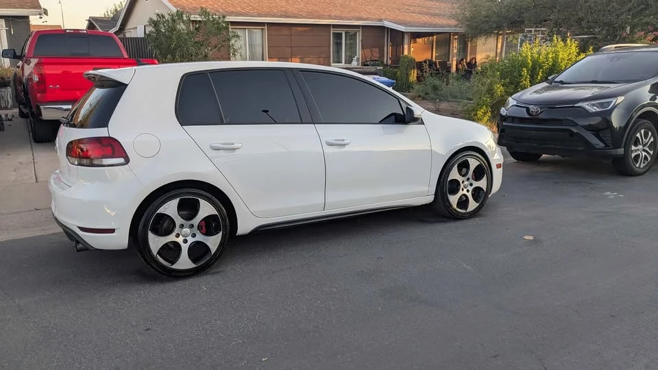 2011 Volkswagen GTI Mk6 - Image 2 of 12