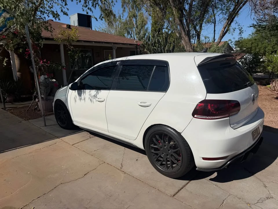 2011 Volkswagen GTI Mk6 - Image 3 of 10
