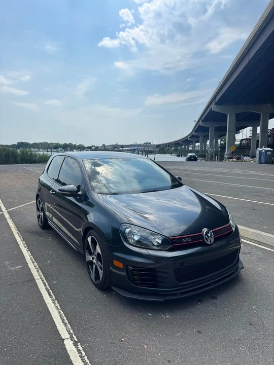 2011 Volkswagen GTI Mk6 - Image 2 of 8