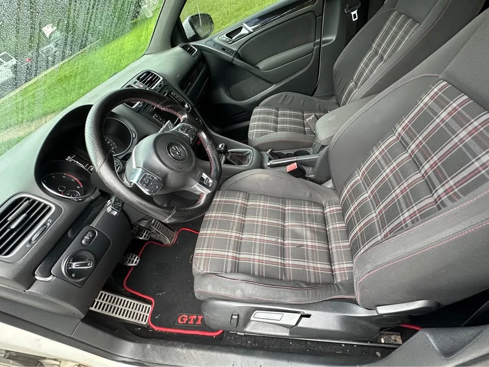 2011 Volkswagen GTI Mk6 - Image 9 of 16