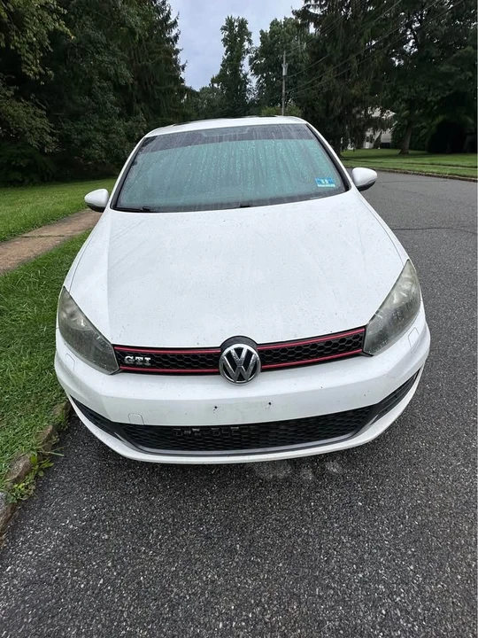 2011 Volkswagen GTI Mk6 - Image 2 of 16
