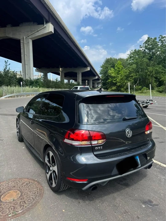 2011 Volkswagen GTI Mk6 - Image 4 of 8