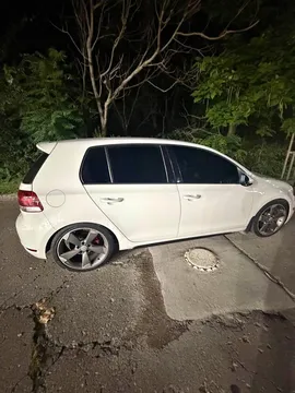 2011 Volkswagen GTI 2.0T Hatchback Sedan 4D