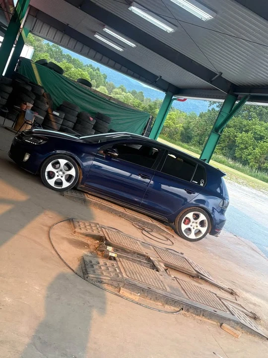 2011 Volkswagen GTI Mk6 - Image 4 of 6