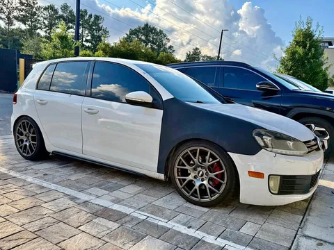 2011 Volkswagen GTI 2.0T Hatchback Sedan 4D