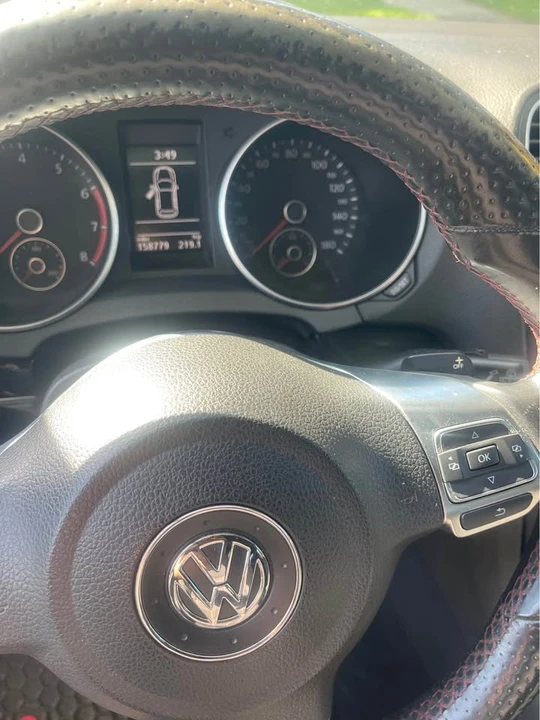 2011 Volkswagen GTI Mk6 - Image 4 of 10