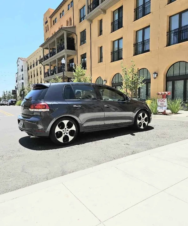 2011 Volkswagen GTI Mk6 - Image 3 of 13