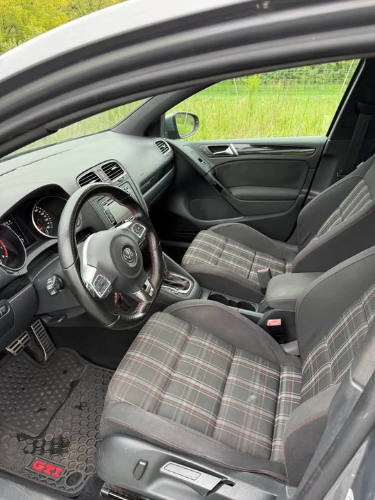 2011 Volkswagen GTI Mk6 - Image 8 of 20