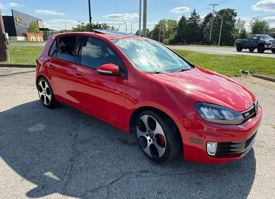 2011 Volkswagen GTI Mk6 - Image 2 of 5