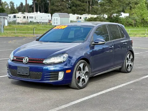 2011 Volkswagen GTI 2.0T Hatchback