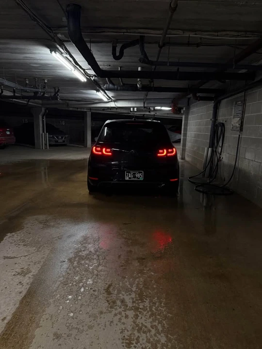 2011 Volkswagen GTI Mk6 - Image 4 of 4