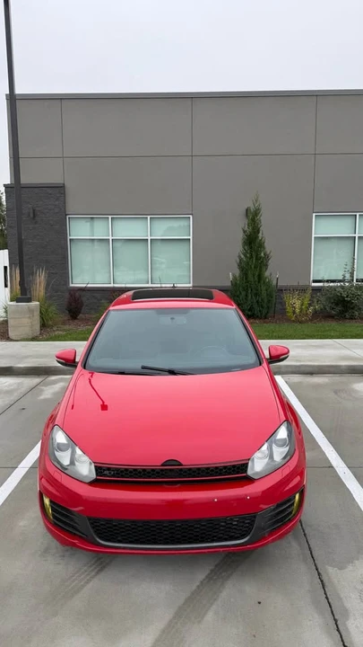 2011 Volkswagen GTI Mk6 - Image 2 of 17