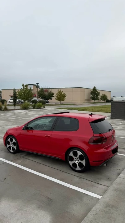 2011 Volkswagen GTI Mk6 - Image 8 of 17