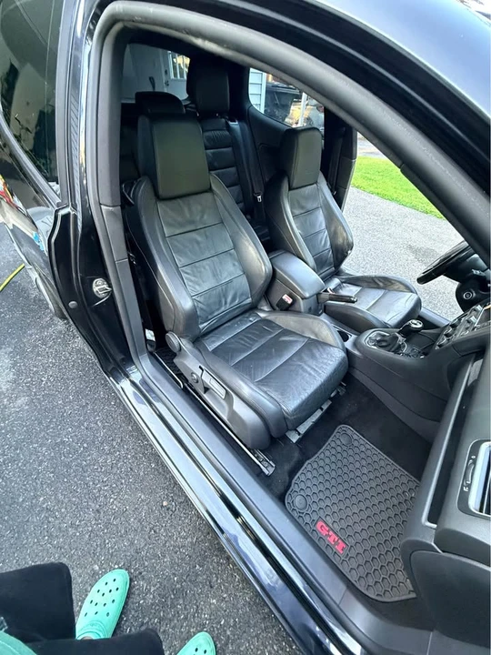 2011 Volkswagen GTI Mk6 - Image 8 of 17